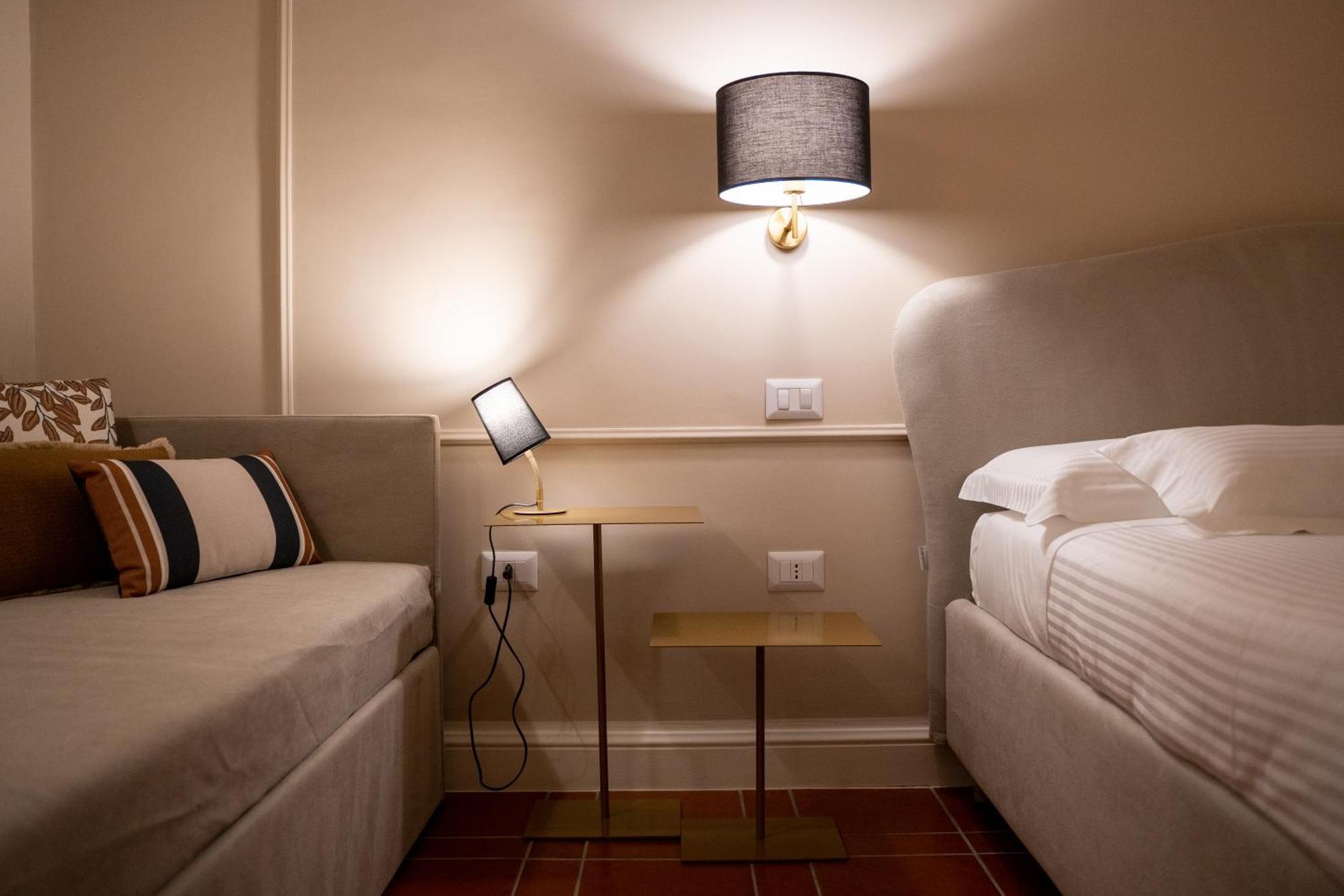 Casa Almika Principe Amedeo Hotel Bari Ngoại thất bức ảnh