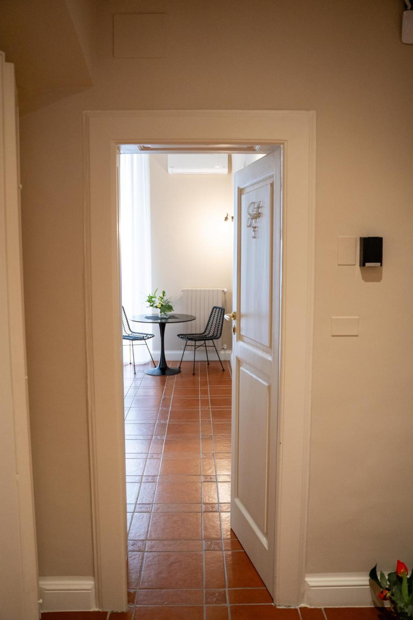 Casa Almika Principe Amedeo Hotel Bari Ngoại thất bức ảnh