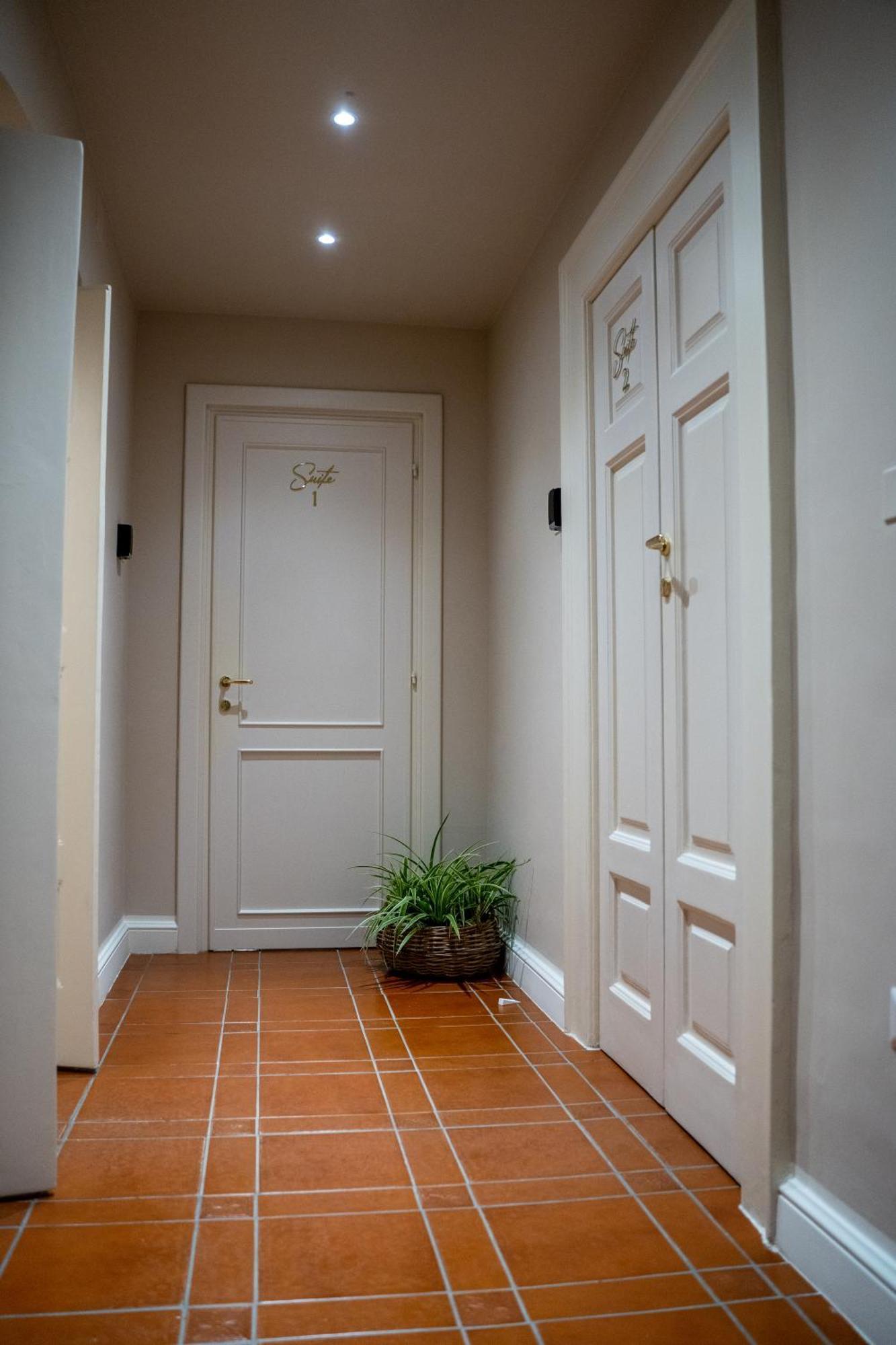 Casa Almika Principe Amedeo Hotel Bari Ngoại thất bức ảnh